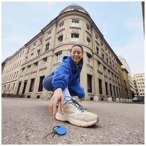 Отслеживающая бирка Chipolo POP