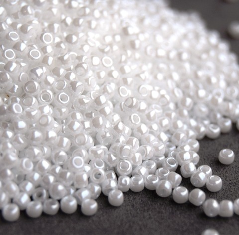 Бисер Тохо круглый 15/0 0121 белоснежный