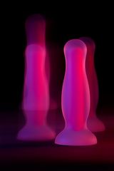 Розовая, светящаяся в темноте анальная втулка Cain Glow - 10 см. - 