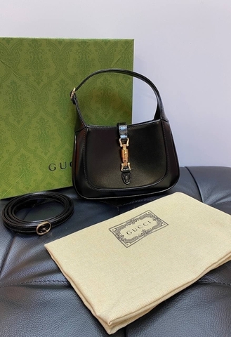 Маленькая сумка-хобо Gucci Jackie 1961 черный