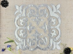 Термоаппликация орнамент, р. 27см х 27см, серебро