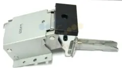 Шарнир левый (петля автоподатчика) Kyocera Hinge left B для Kyocera DP-7100 303R702020, 303R702160