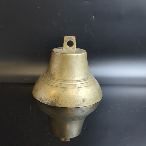 Колокол поддужный старинный большой. Красивый мелодичный звон. Размер 12*13 см. бронза, литье. Российская Империя, 1870-1917 гг.