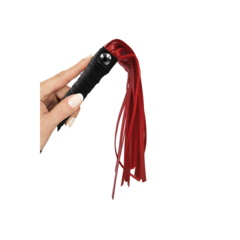 Плетка красная, ручка черная (30 см.)