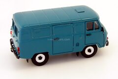 UAZ-3741 van (plastic, painted) 1:43 Agat Mossar Tantal