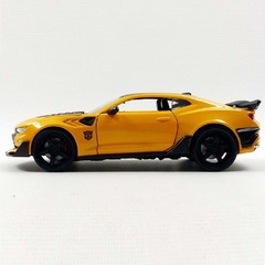 Машинка Бамблби Камаро по фильму Последний рыцарь