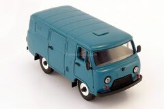 UAZ-3741 van (plastic, painted) 1:43 Agat Mossar Tantal