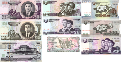 Северная Корея. КНДР. Набор банкнот 9 шт. 5000,1000,500,200,100,50,10,5,1 вон. 2002,8,1978 г. Пресс UNC