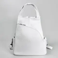 Женская сумка-рюкзак из натуральной кожи белого цвета
