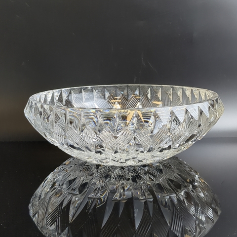 Фруктовница с рельефным декором, стекло, резной орнамент, d- 22 см, винтаж времен СССР 1970-1990 гг