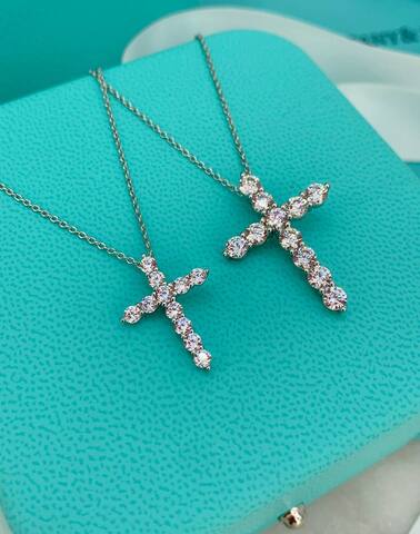 Крестик Tiffany Diamonds Vgold