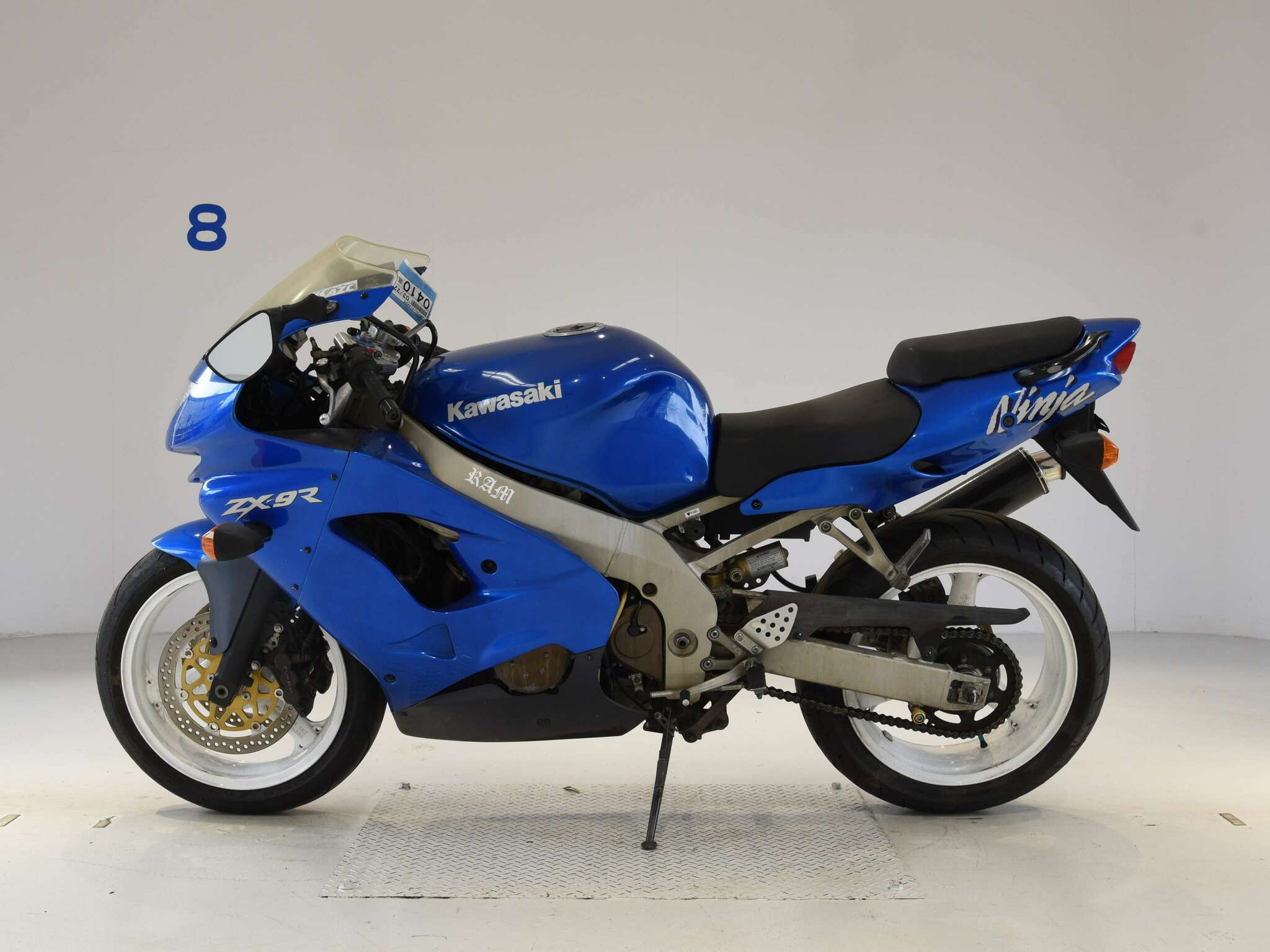 Kawasaki Ninja ZX 9R 041682 Moto Depo