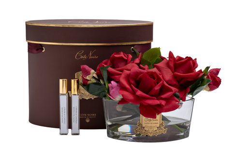 Букет роз ароматизированный и 2 спрея 10мл Cote Noire Oval Red в вазе