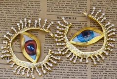 73151-krupnye-sergi-kongo-glaza-assimetrichnye-style-schiaparelli