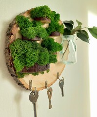 Деревянная ключница