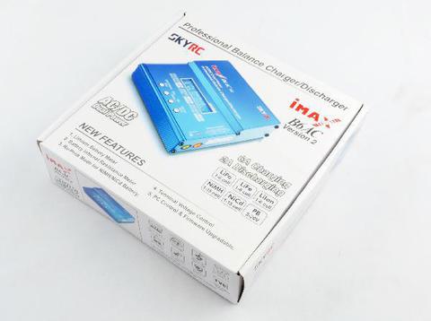 Упаковка iMAX B6AC 1-6S 5A с БП 50Вт
