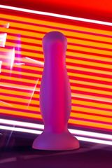 Розовая, светящаяся в темноте анальная втулка Cain Glow - 10 см. - 