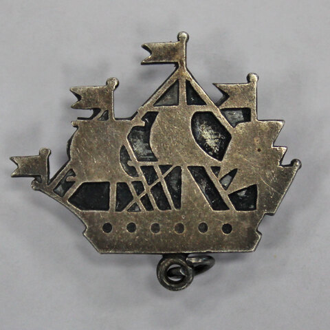 Значок "Кораблик" без навески с ключами (тяжелый) VF-XF