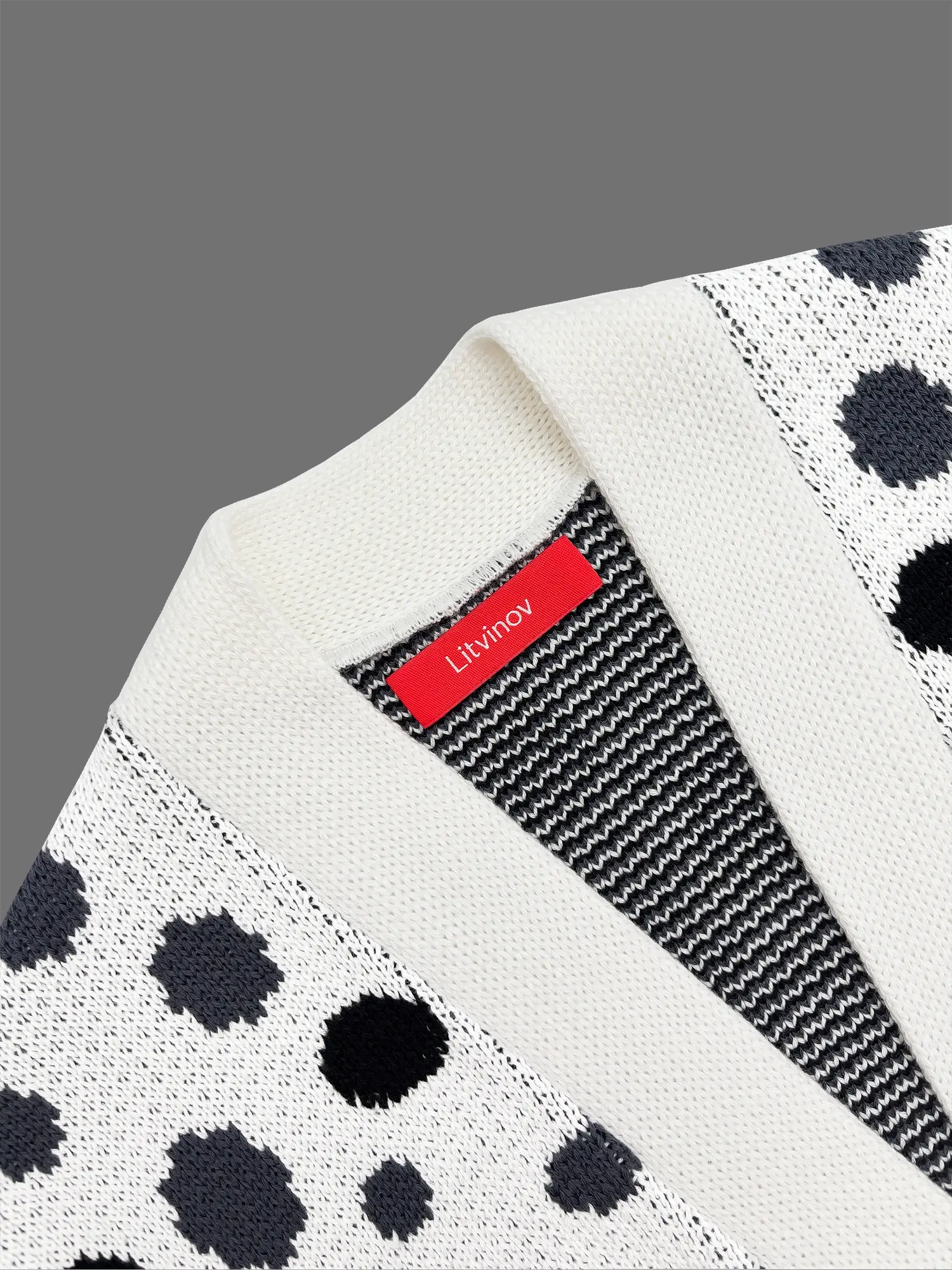 Кардиган с планкой