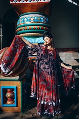 Fox and Swan. Kolomenskoye.