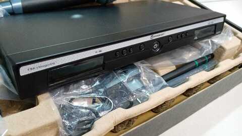 Relacart 2xUH-222_UR-260D (K:522-554MHz) Двухканальная радиосистема