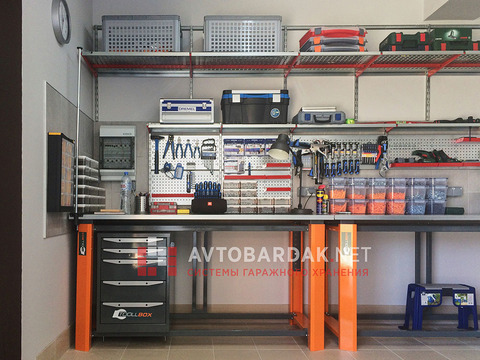 Металлические полки и панели для инструментов в гараж
