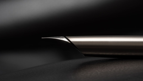 Ручка перьевая Pelikan Porsche Design Solid P3135 (PD924027)