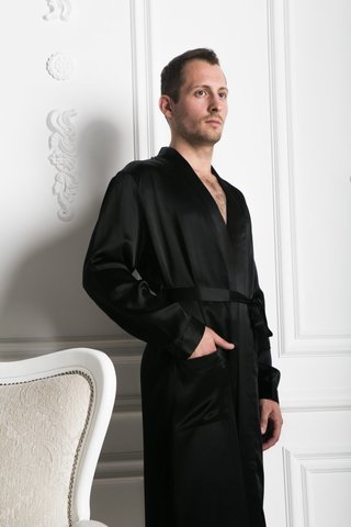 Мужской  халат из натурального шелка Luxe Dream черный