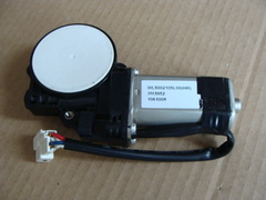 стеклоподъемник задний прав. (электр.) Geely MK Cross  1018022870
