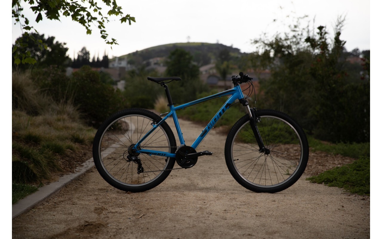 Giant ATX 26 2022 49 590 VeloGrand