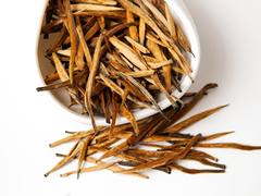 Да Цзинь Чжэнь "Большие Золотые Иглы", Красный чай