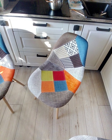 Интерьерный дизайнерский кухонный стул Eames DSW Patchwork Multucolor, пэчворк, мультиколор