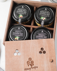 Медовый подарочный набор HoneyForYou в деревянном ящике