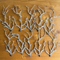 Ветка со снегом искусственная, коряга, дерево искусственное, зимний декор, 24 см, набор 10 штук.