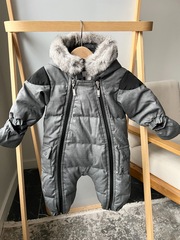 Пуховый комбинезон Baby Dior, 68