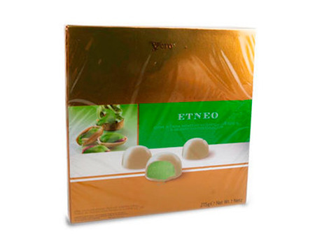 Конфеты "Этнео" с кремово-фисташковой начинкой в белом шоколаде, 215г