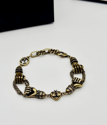 Браслет-цепочка с руками у винтажном стиле style by GUCCI