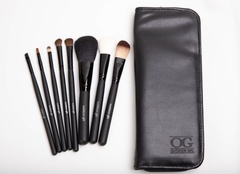 OG Набор кистей из натуральной щетины № 8 в кошельке на молнии ЧЕРНЫЙ (8 кистей)