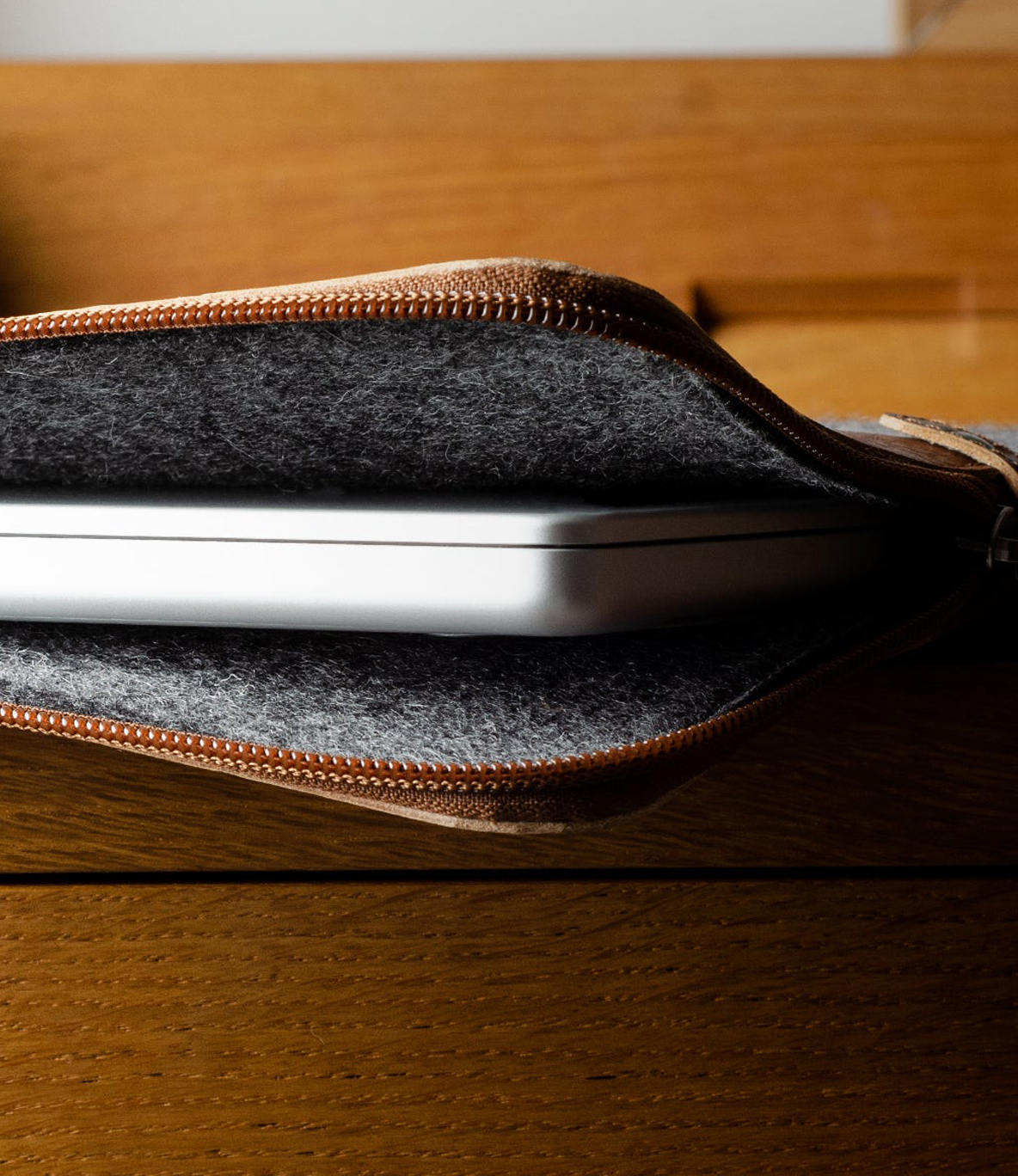 Hard Graft 50/50 Macbook Pro Sleeve — чехол для MacBook Pro 15"