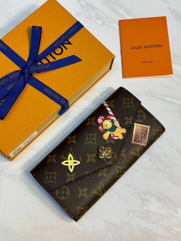 Кошелек женский Louis Vuitton Sarah коричневый