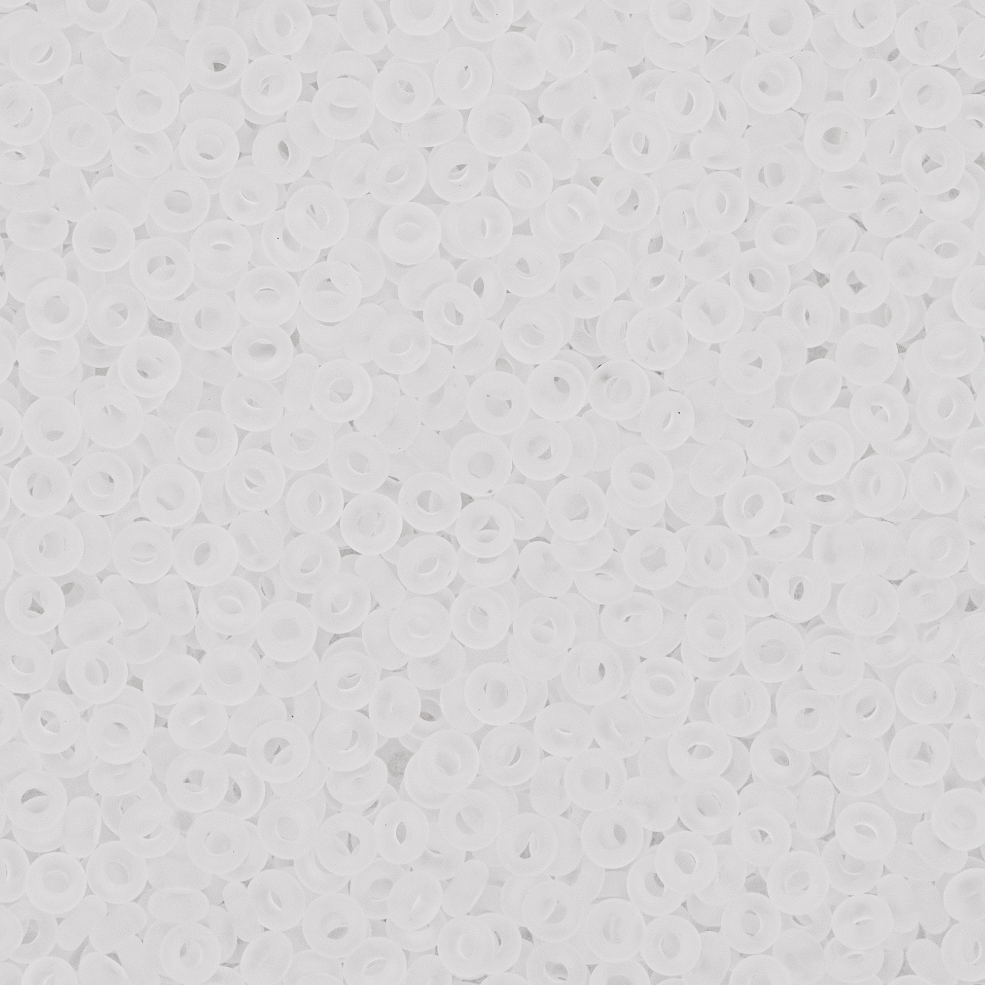 Японский бисер TOHO Demi 11/0 (№1F), прозрачный матовый