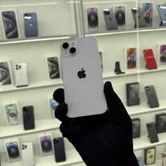 iPhone 13, 128 ГБ б/у