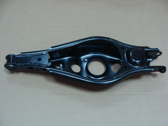 рычаг продольный подвески задний левый под пружину Geely Х7  1014012789