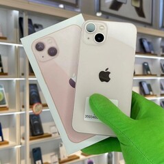 iPhone 13, 128 ГБ б/у