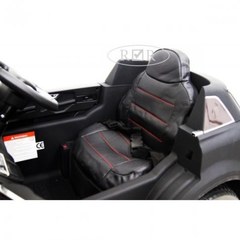 Электромобиль Rivertoys Audi Q7 QUATRO белый