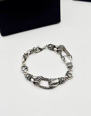 braslet-cepochka-s-rukami-u-vintazhnom-stile-style-by-gucci