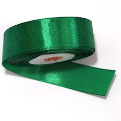 Лента атласная 20 мм. зеленая. Длина 27.4м