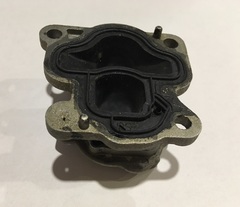 Адаптер ( переход ) карбюратора Husqvarna 135/135e 140/140e/435/440