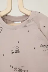 кофточка для новорожденных  К 302523/игрушечные паровозики на кремовом