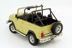 UAZ-Hunter 4x4 2004 open top Autobahn Bauer 1:24